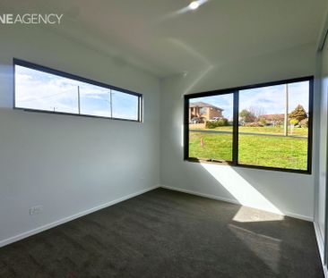 Freshly Updated Home Offering Comfort & Convenience - Photo 2