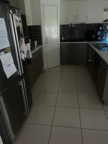 Wynnum West - Photo 4