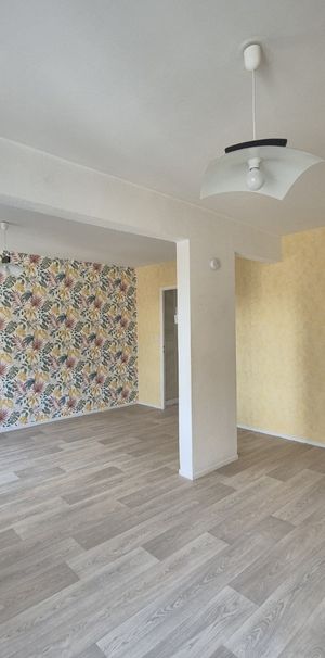 Location Appartement 2 pièces 60m² ST OMER 62500 - Photo 1