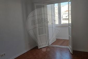 Apartamento T3 em Lisboa