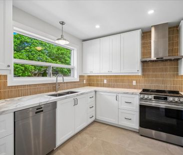 For Lease - 2182 Courtland Drive, Burlington, Ontario - Photo 4