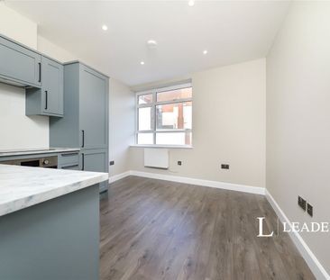 1 bedroom apartment to rent The Hard, Portsmouth, Hampshire, PO1 - Photo 2