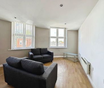 2 bedroom apartment to rent - Photo 4