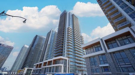 For Lease - 27 MCMAHON Drive Unit# 2012, Toronto, Ontario - Photo 5