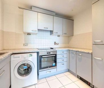 The Quadrangle House, Forest Gate, E15 - Photo 4