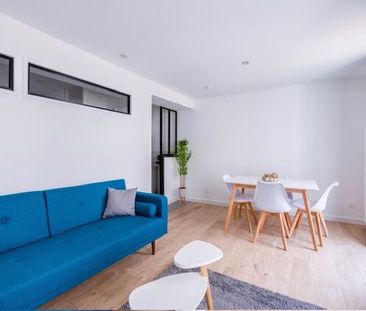 Location Appartement 1 pièce Meublé 41m² LA ROCHELLE 17000 - Photo 2
