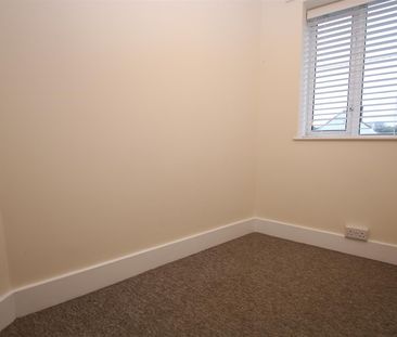 2 bed Cottage for let - Photo 2