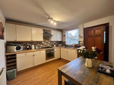 2 bedroom house to rent - Photo 3