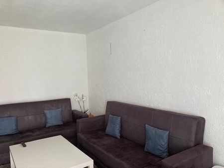 Appartement 4.5 pièces au 1er étage - Photo 2