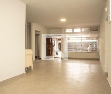 Casa para alugar com 206m², 3 quartos e 3 vagas - Foto 3