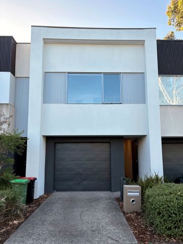 47 Skeggs Crescent, Heidelberg Heights VIC 3081 - Photo 2