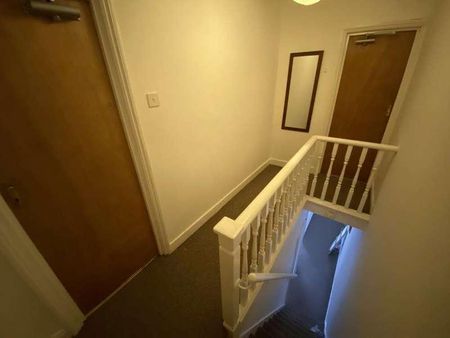 Gordon Street, NN2 - Photo 5