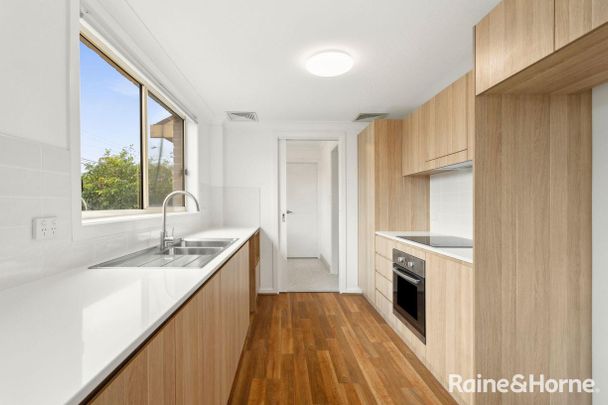 Renovated 2-Bedroom Townhouse in Prime Miranda Location - Photo 1