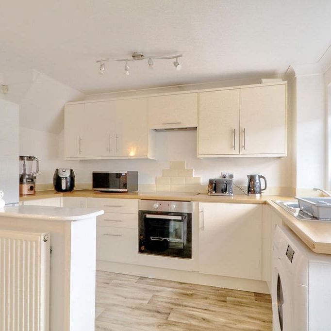 3 bedroom terraced house to rent - Photo 1