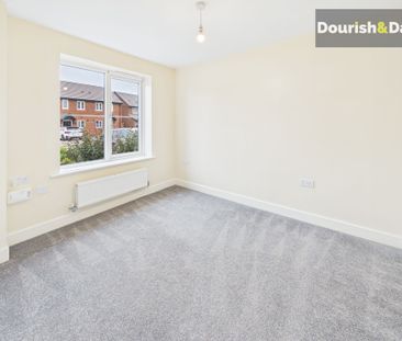 3 bed detached house to rent in Hylton Road, Stafford, ST16 - Photo 3