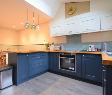 2 bedroom terraced house to rent - Photo 6