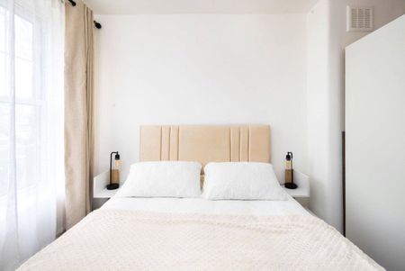 Browne House, SE8 - Photo 5
