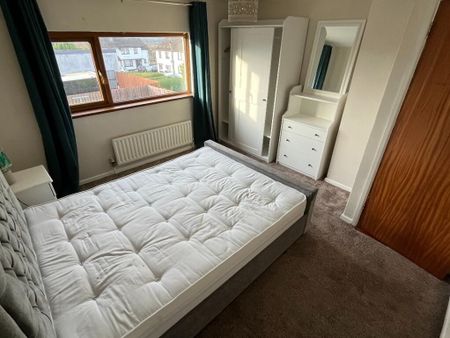 24 School Road, Rathfriland, BT34 5QA - Photo 4