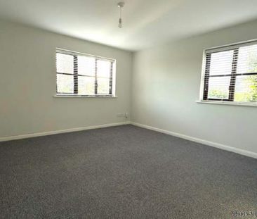 2 bedroom property to rent in Watford - Photo 3