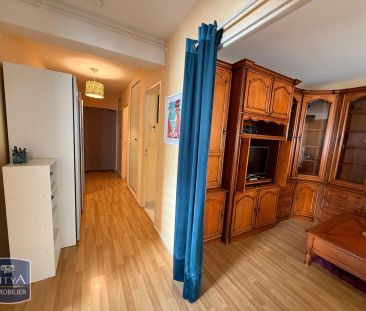 Appartement à louer 2 pièces 65.9m² - Photo 3