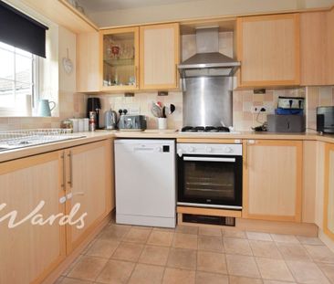 3 bedroom semi-detached house to rent - Photo 3