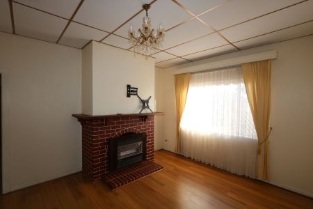 216-218 Pell Street - Photo 4