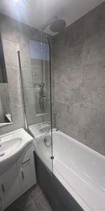 Room in a Shared Flat, London, W2 - Photo 4