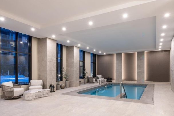 Av. Plymouth, H4P 0C6, Mont-Royal - Photo 1