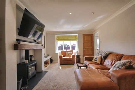 4 bed house to rent in Dryden Close, Billingham, TS23 - Photo 2