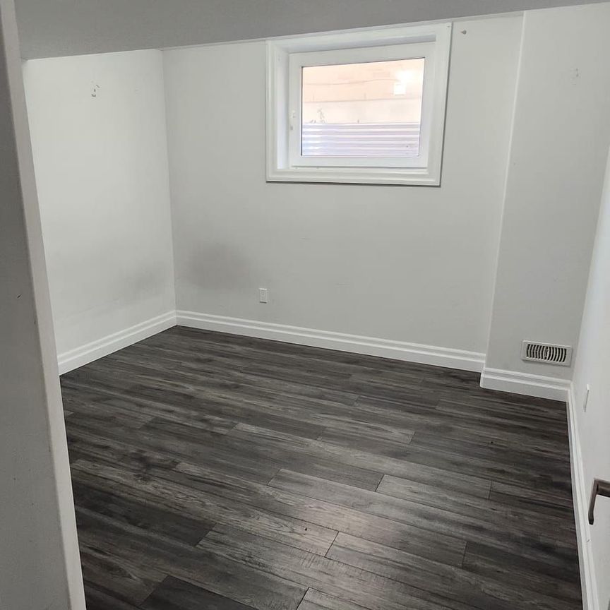 For Lease - 2309 Evans Boulevard Unit# #Basement, London South, Ontario - Photo 1