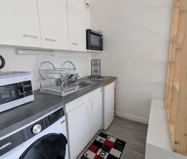 Location Appartement 1 pièce 24m² ROUEN 76100 - Photo 3