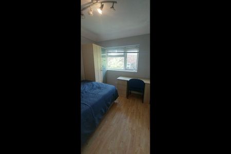Room in a Shared House, Poole Crescent, B17 - Photo 5