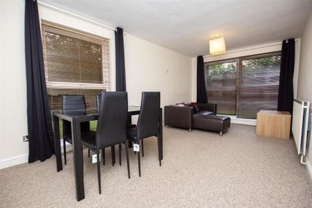 2 bedroom house to rent - Photo 2