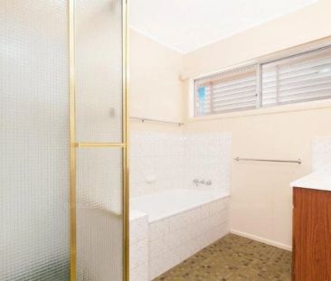 GREAT VALUE, GREAT VIEW! - Photo 4