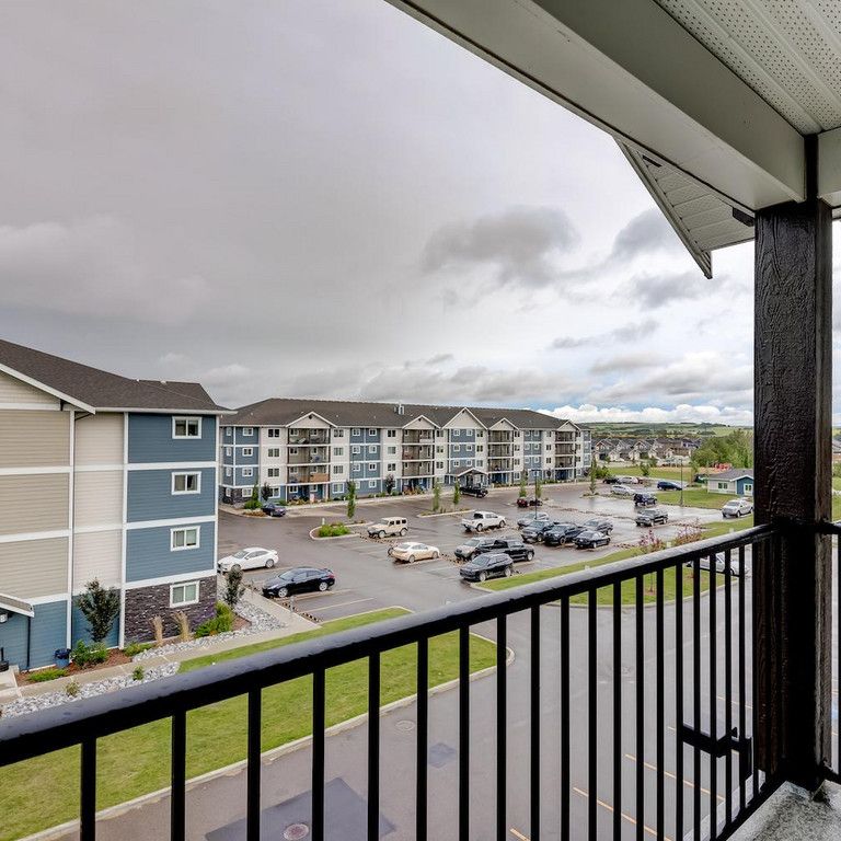 Premier Suite - 1 Bedroom - Photo 1