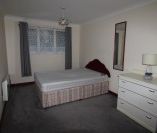 1 bed Semi-Detached - To Let - Photo 4