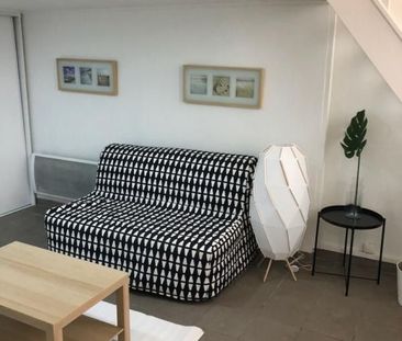 Appartement Meublé et équipé 19.36 m2 + Terrasse 6 m2 - Photo 2