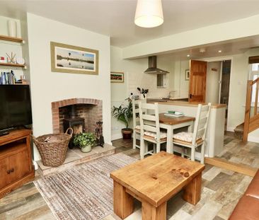 2 bedroom house to rent - Photo 1