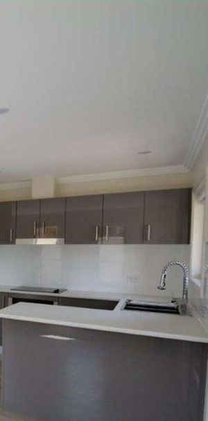 Modern 2-Bedroom Granny Flat! - Photo 1