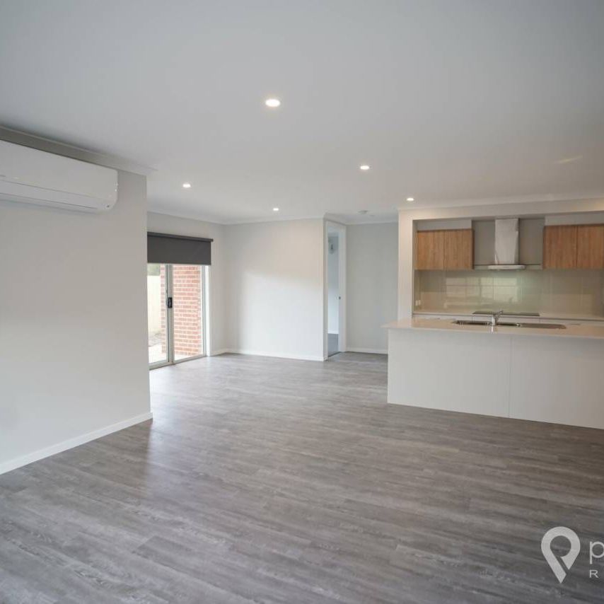 4 BEDROOM HOME IN NEW ESTATE! - Photo 1