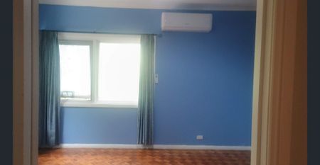 Three bedrooms brick house for Rent - Photo 2