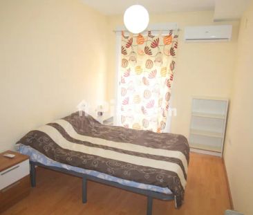 Apartamento en alquiler en Calle de Cervantes, 21, cerca de Calle d... - Photo 3