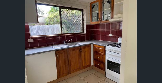 Walk to Plaza & Shops! Quiet 2-BR Unit in Slacks Creek Cul-de-Sac - Photo 1