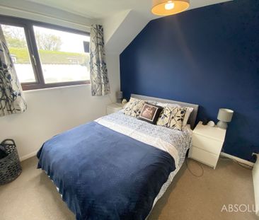 2 bed terraced house to rent in North Hill Close, Brixham, TQ5 - Photo 3