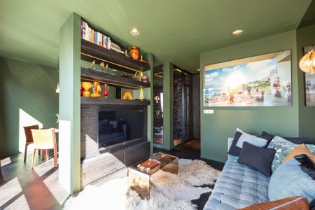 Gemeubeld gerenoveerd appartement op ideale locatie - Foto 3