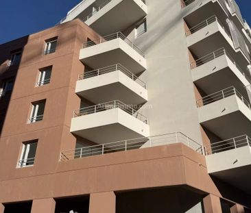 Location Appartement 1 pièces 25 m2 à Nice - Photo 2