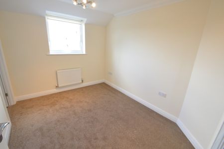 2 bedroom Apartment - BERWICK PLACE, WELWYN GARDEN CITY. - Photo 2