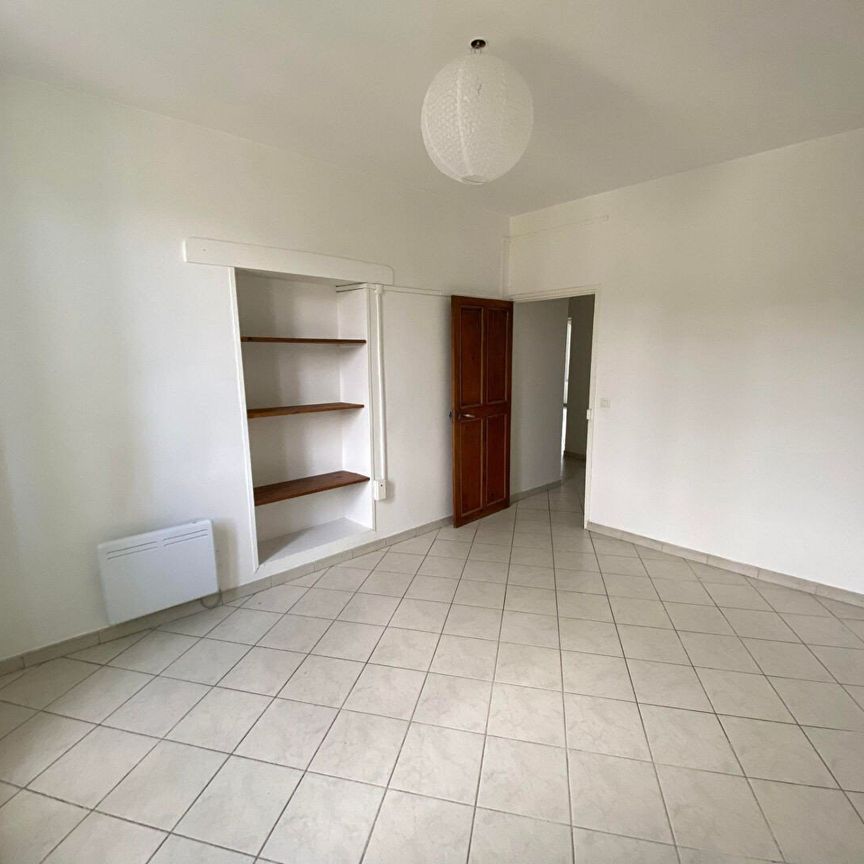 Spacieux appartement 3 pièces 76 m² 640 € CC - Photo 1