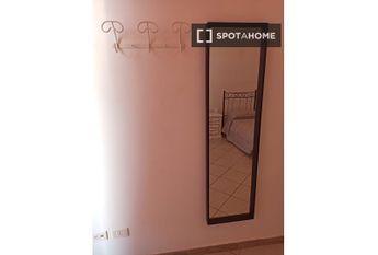 Mieszkanie na wynajem - 200 m² - 16 pokoi Roma Lacjum