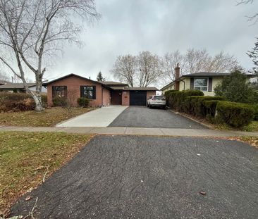 For Lease - 7043 Bonnie Street Unit# UPPERS - Exclude Basement, Nia... - Photo 1